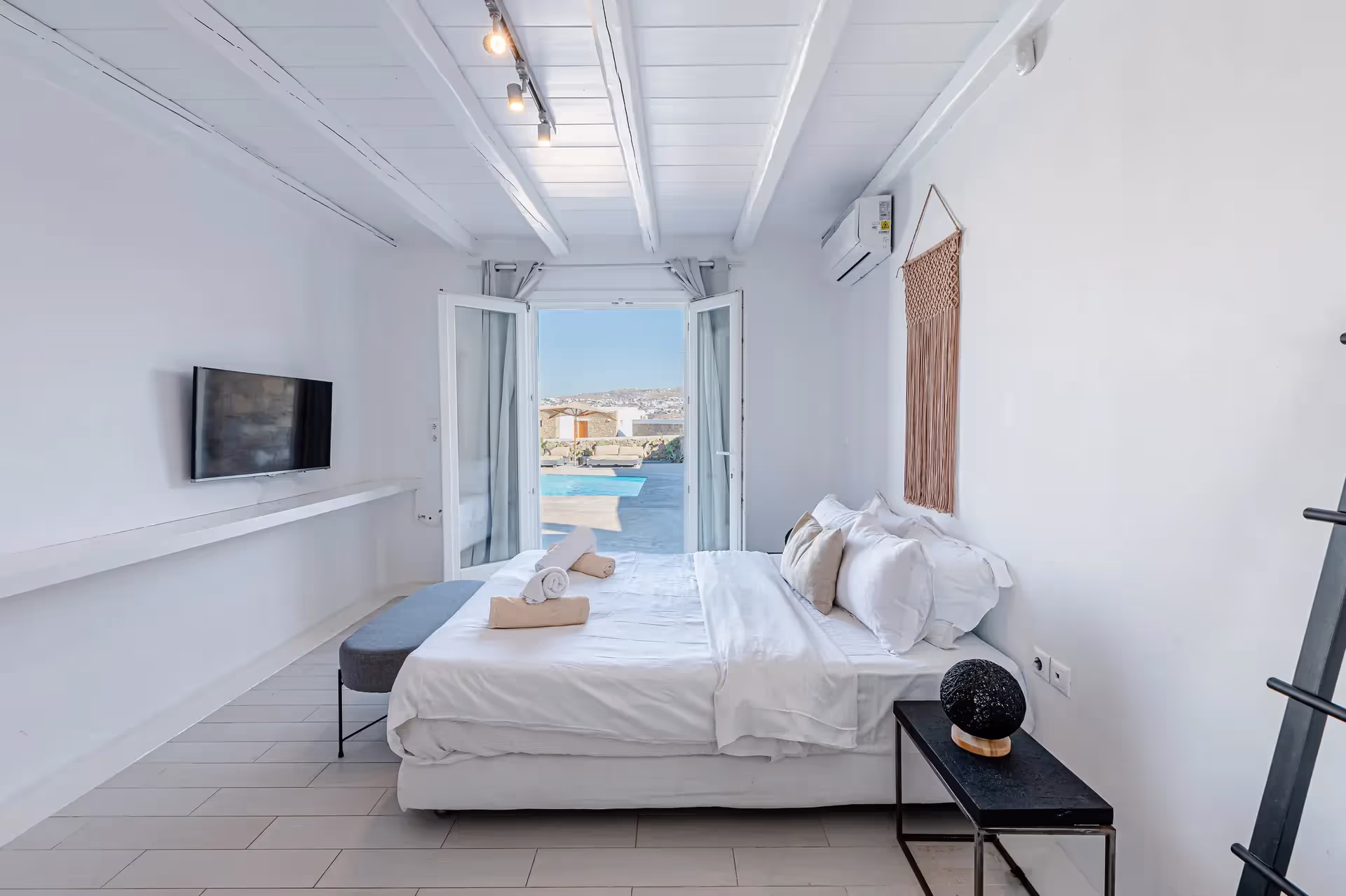 Villa Toula III
