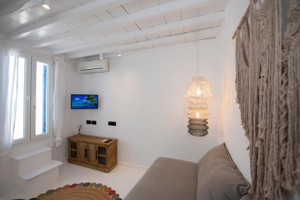 Yalos View Suite by Toy Mykonos