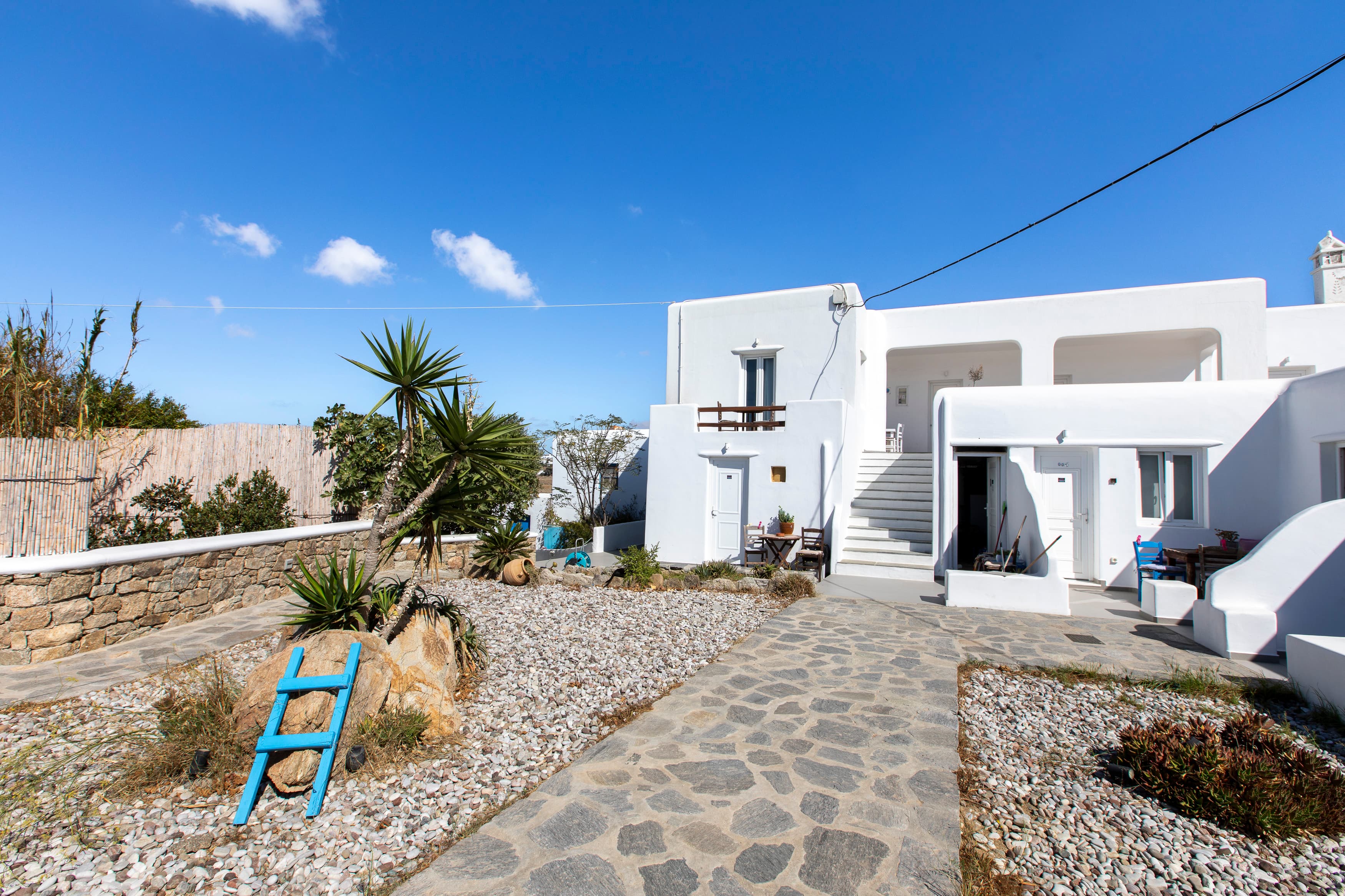 Anna Studios