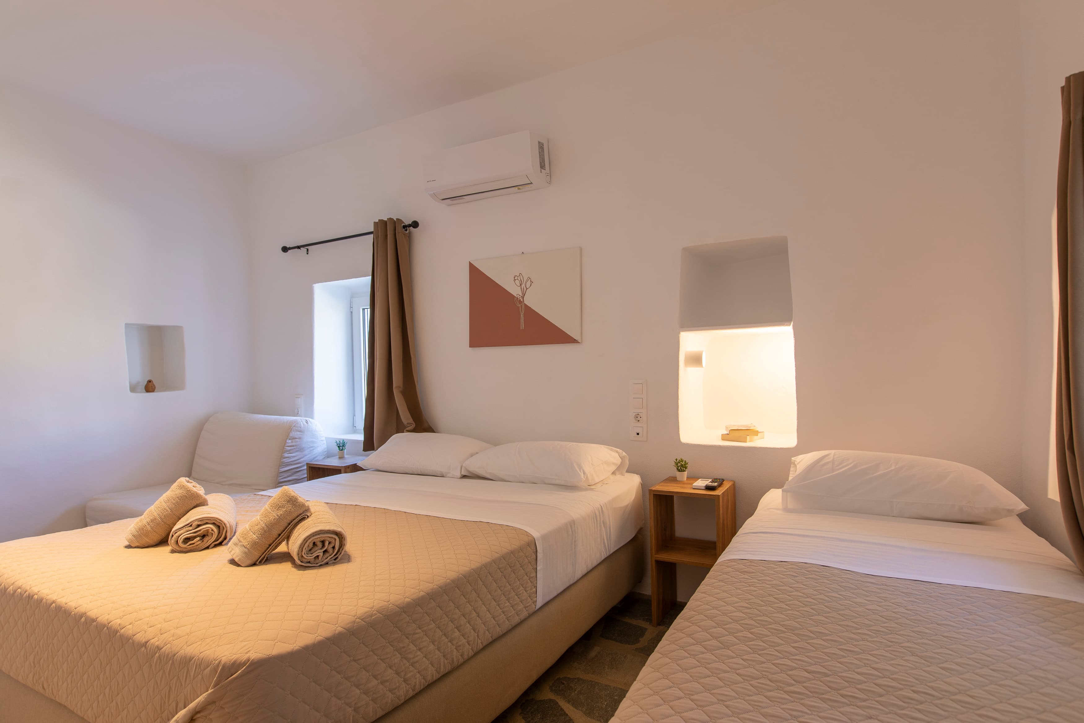 Atena Apartments