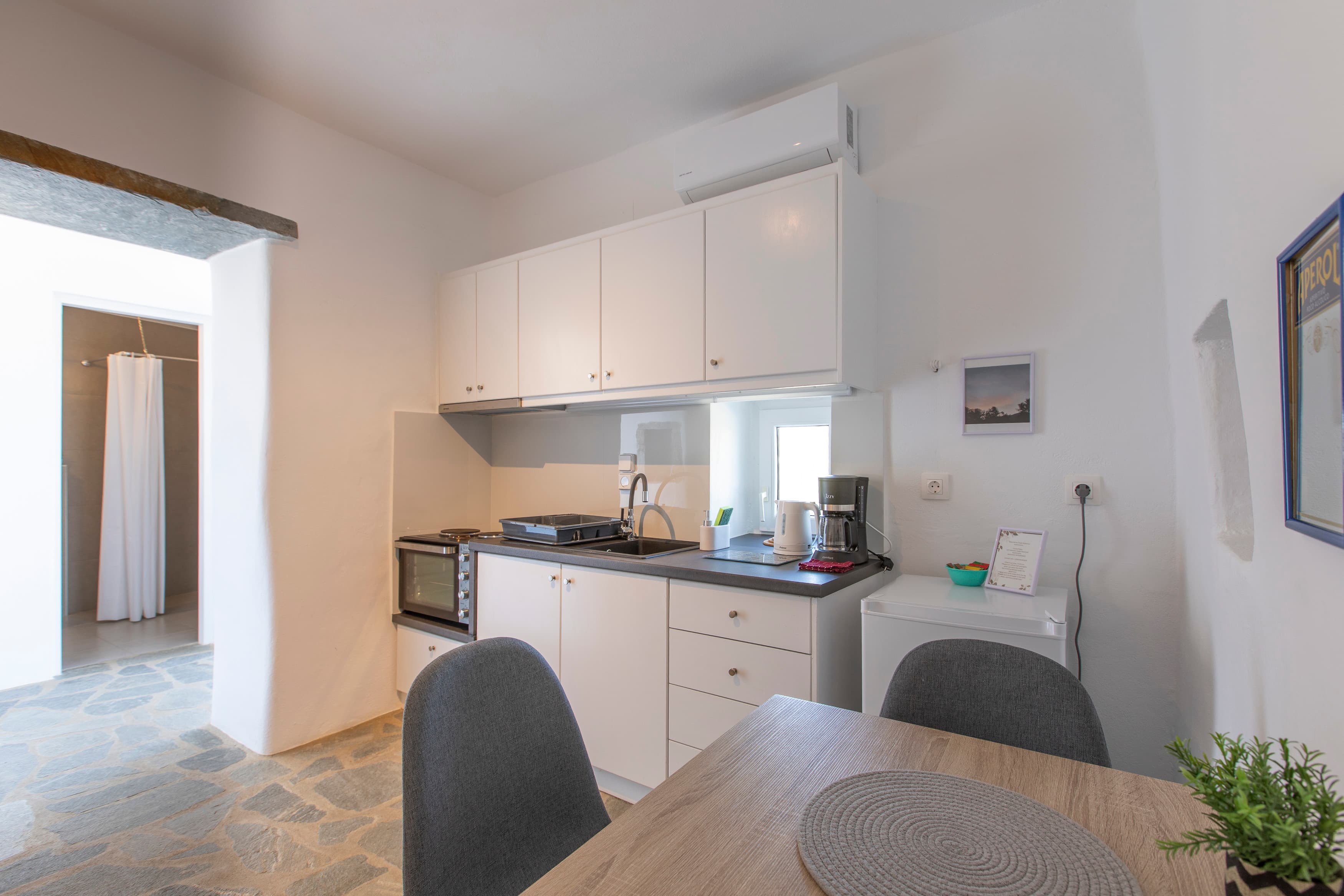 Atena Apartments
