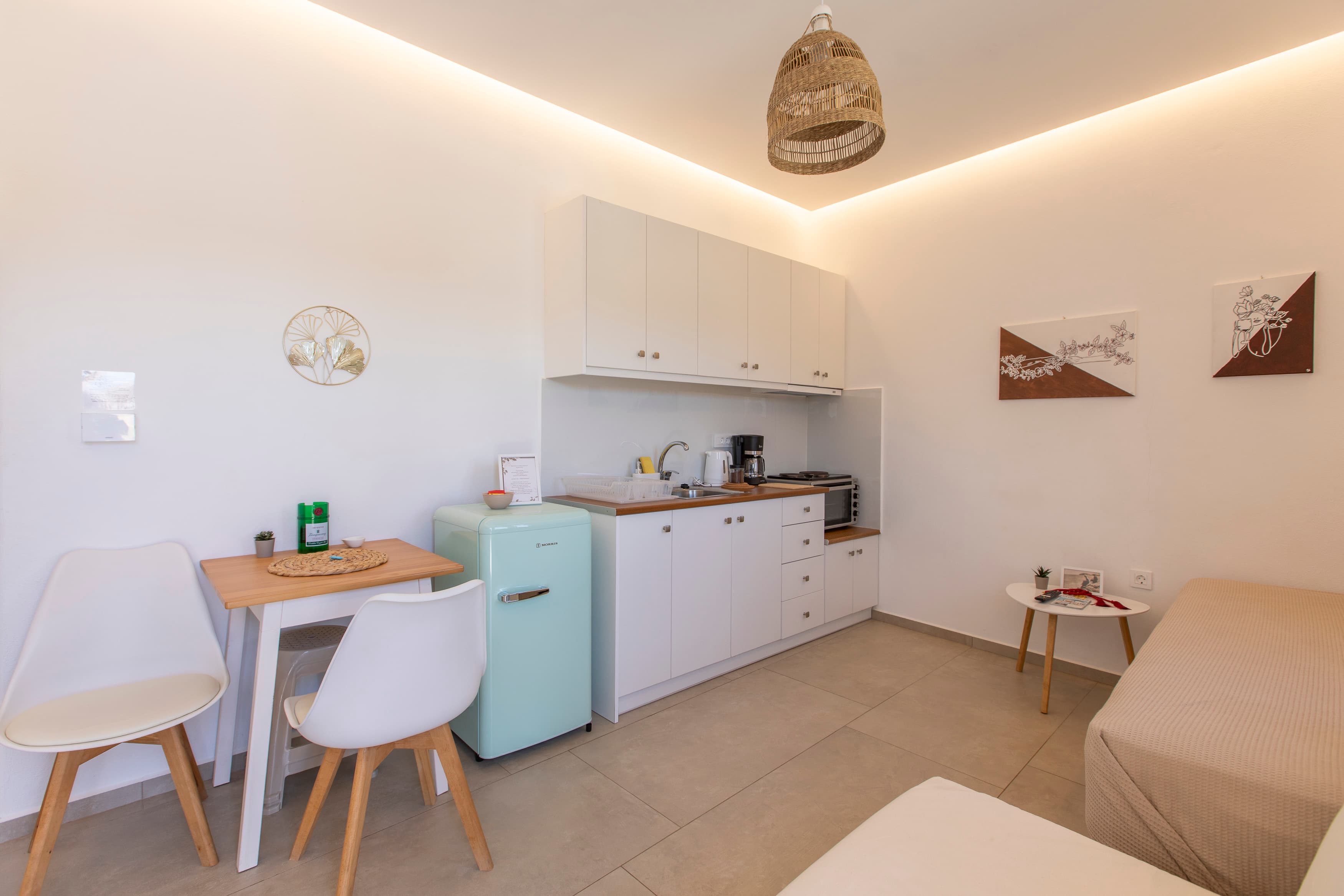 Atena Apartments