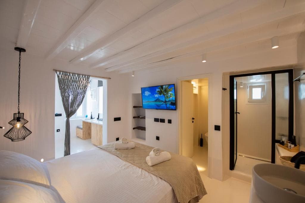 Yalos View Suite by Toy Mykonos