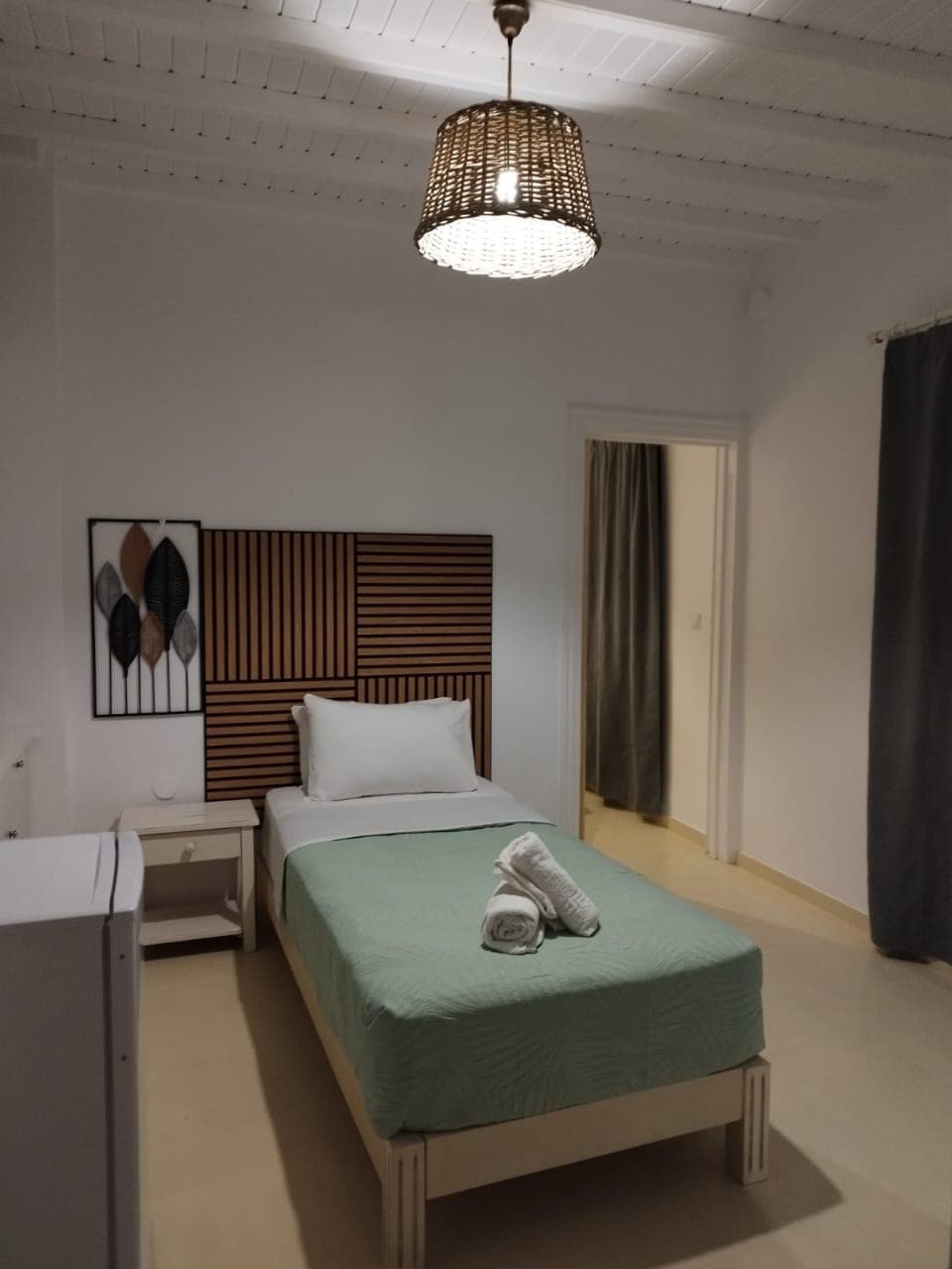 Niko Rooms