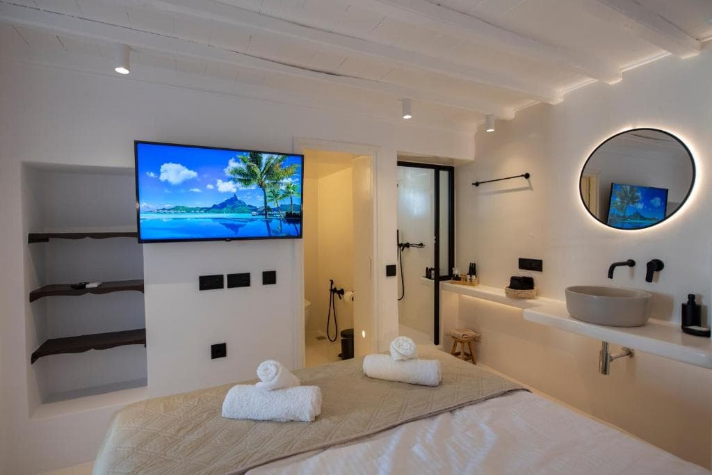 Yalos View Suite by Toy Mykonos