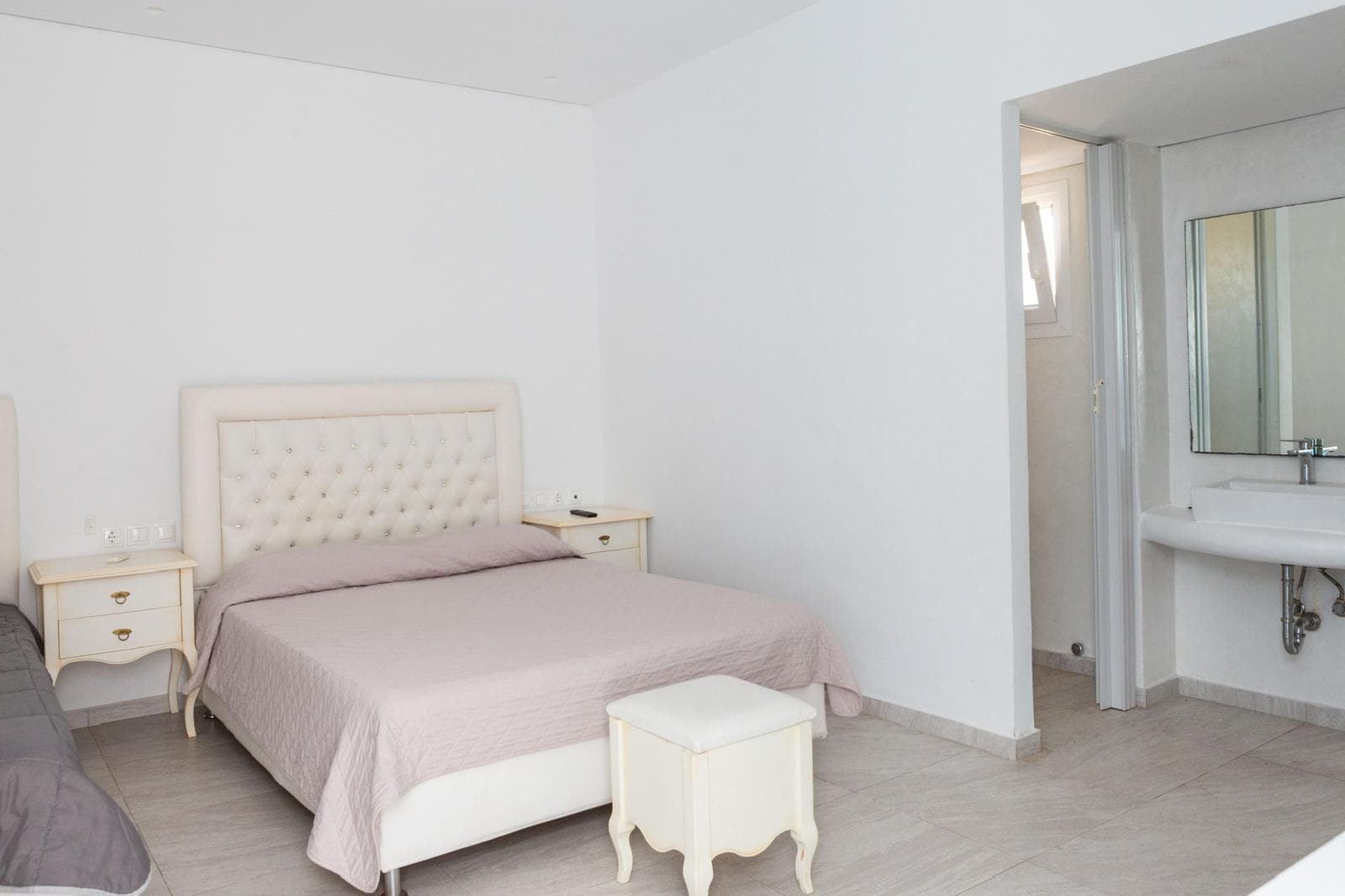 La Villa Rooms