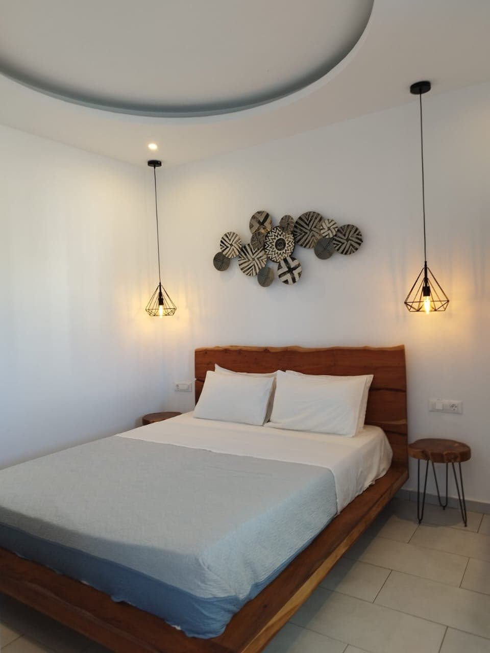Niko Rooms