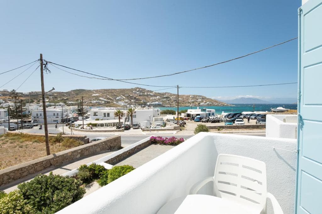 Korfos Beach Rooms