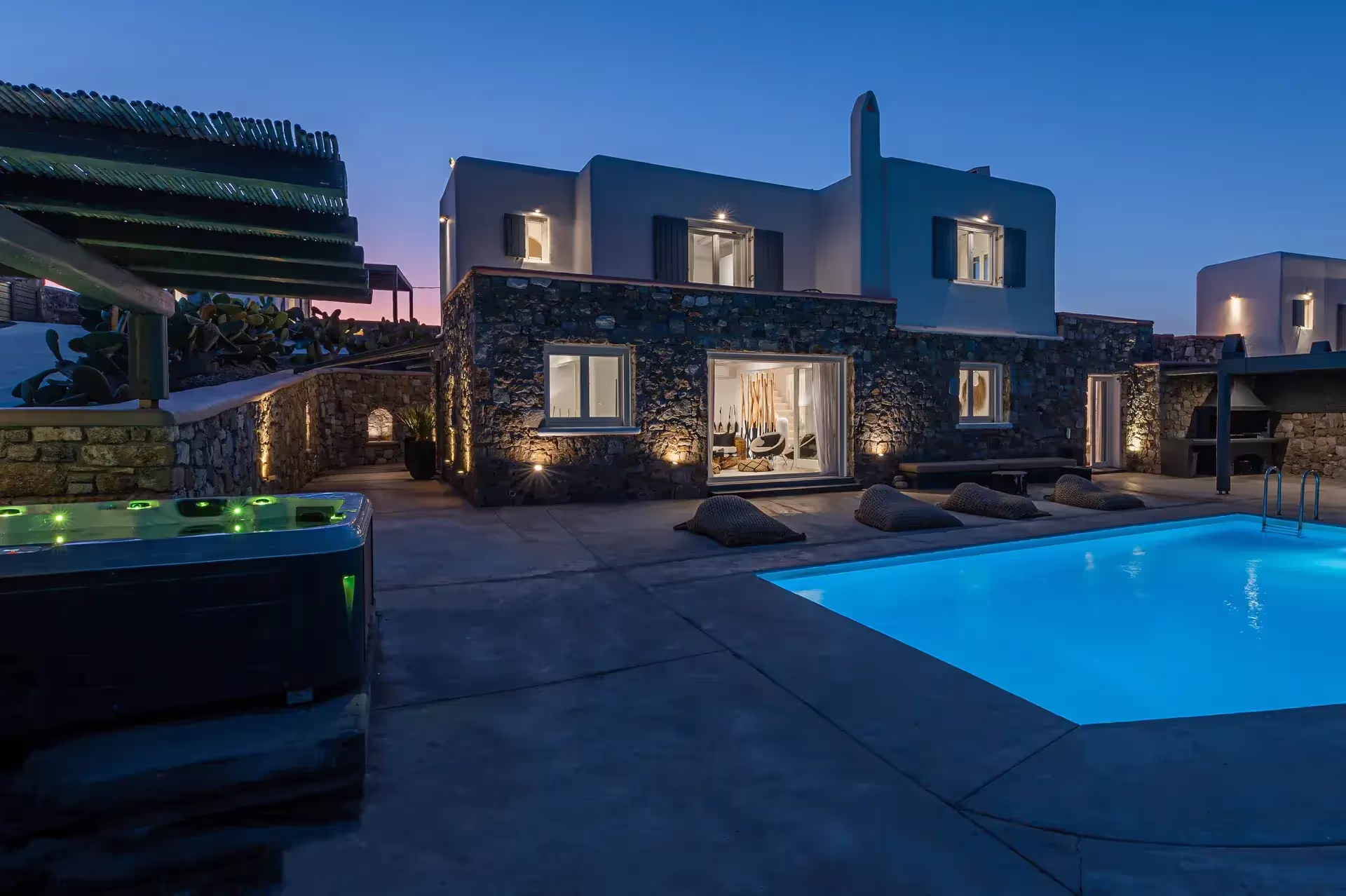 Villa Toula I
