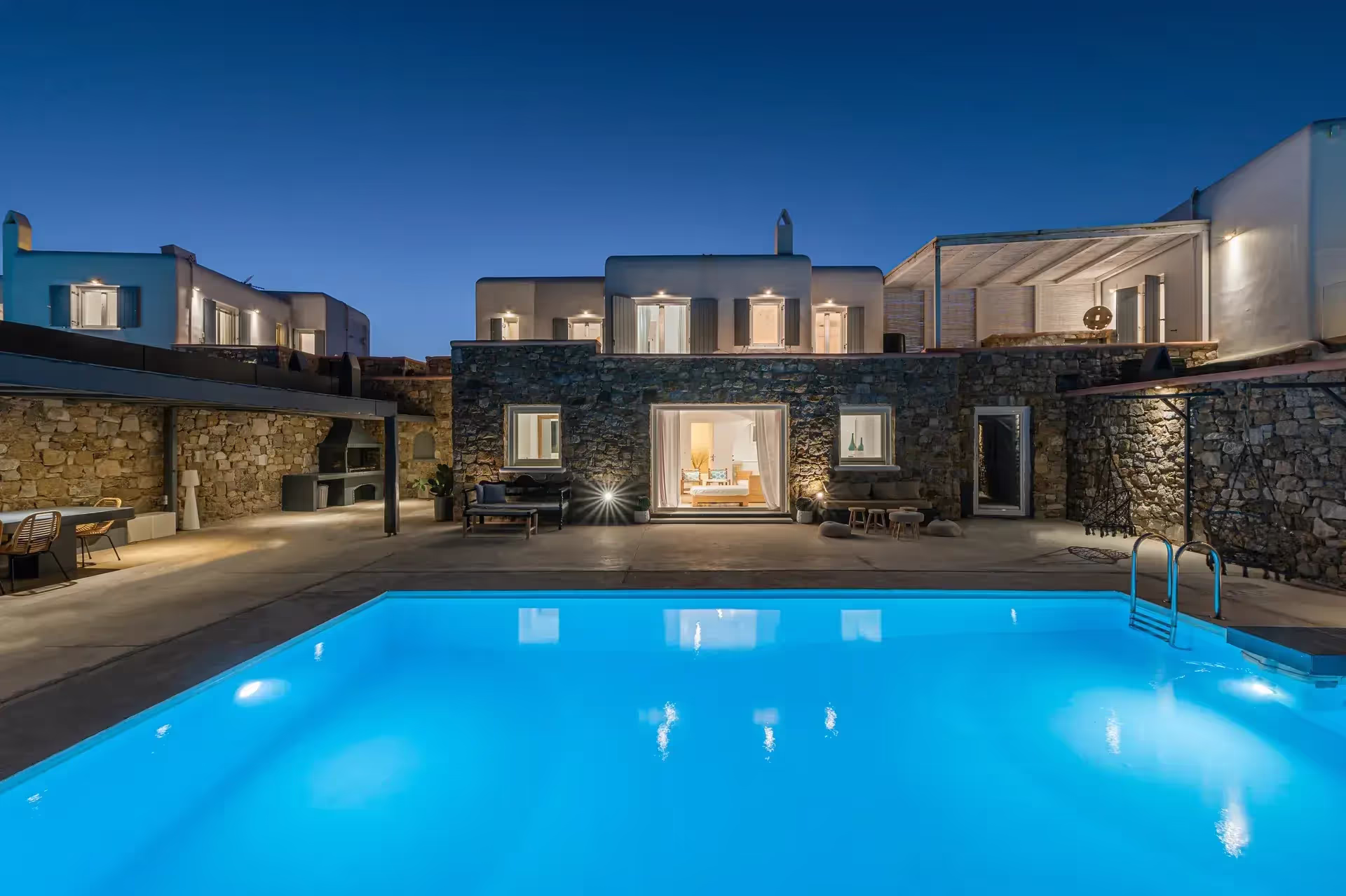 Villa Toula II
