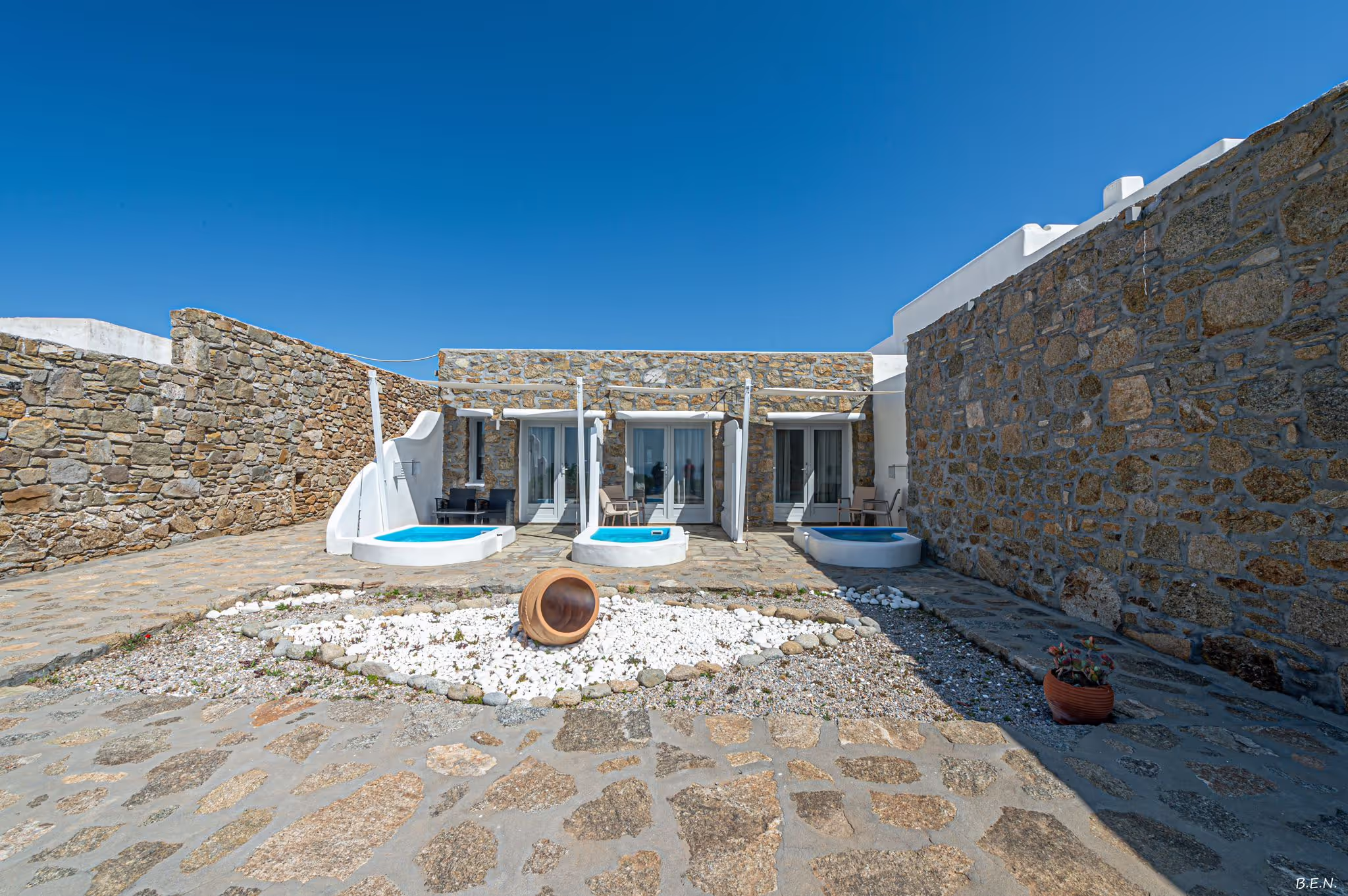 Sofia Suites